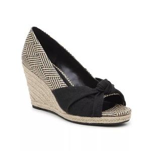 Kelly & Katie Women's Black Ivala Espadrille Wedge Sandal